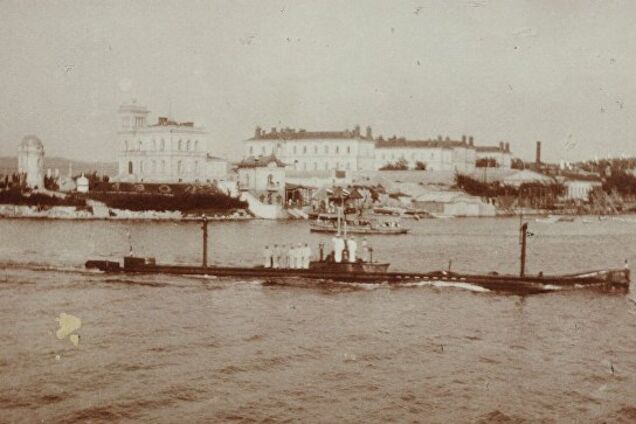 У берегов Крыма нашли затонувшую российскую подлодку