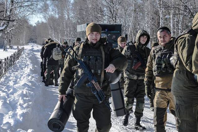 добровольцы