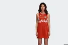 Adidas попал в скандал из-за одежды родом из СССР