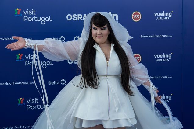 Евровидение-2018: самые яркие образы конкурсанток на церемонии открытия