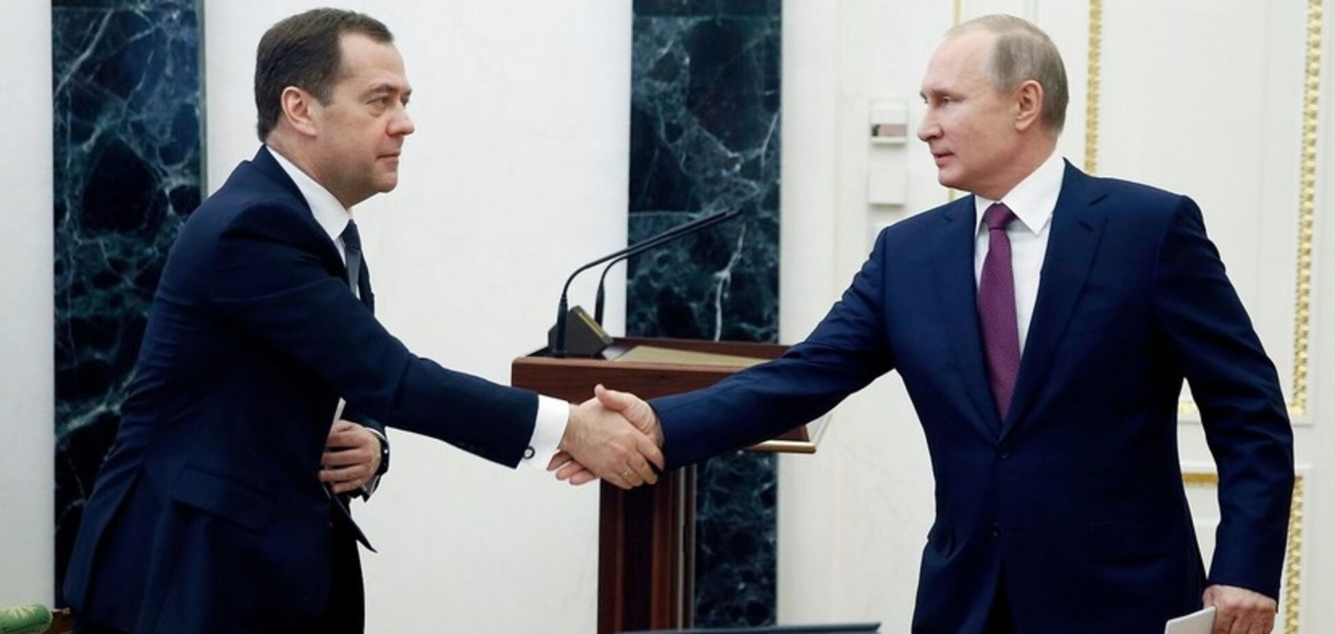 Путин опять оставил Медведева: озвучена причина крепкого тандема