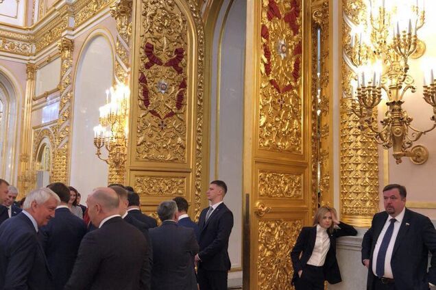 'Я чекала на Миколая': ображена Поклонська відповіла на жарти, порівнявши себе з Господом