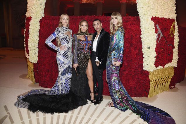 Met Gala-2018: топ-20 самых оригинальных и спорных образов красной дорожки