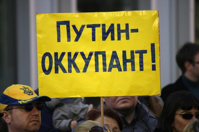 Поздравление 'братьям-украинцам': у Путина ответили ложью о Порошенко