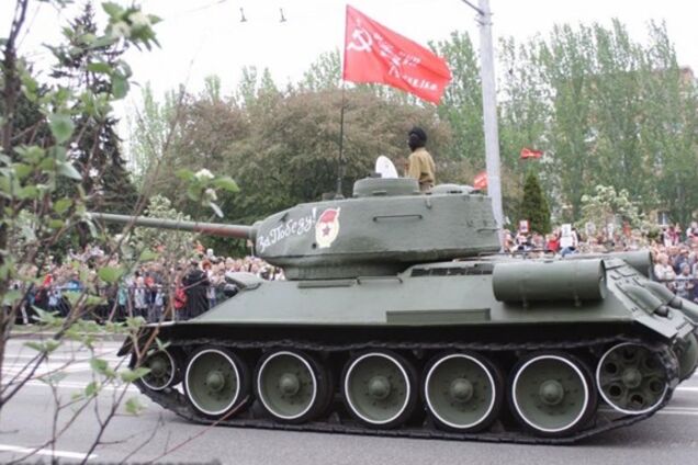 'Парад Победы' в 'ДНР'