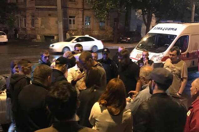В Одессе 'скорая' бросила пострадавшего в ДТП