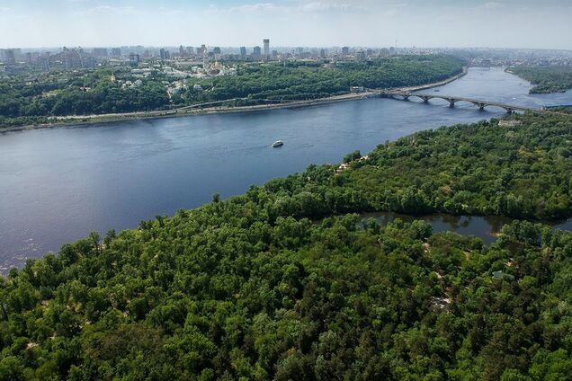 Город-сад: опубликованы потрясающие фото Киева с высоты