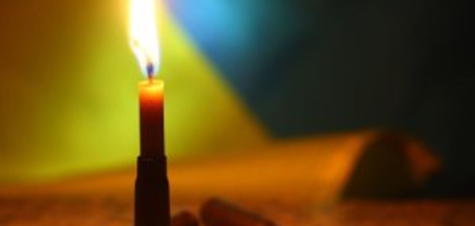 Со слезами на глазах: появились фото украинского воина, погибшего на Донбассе в День победы