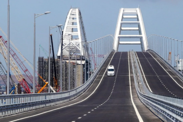 Крымский мост: Украине посоветовали, как проучить Россию