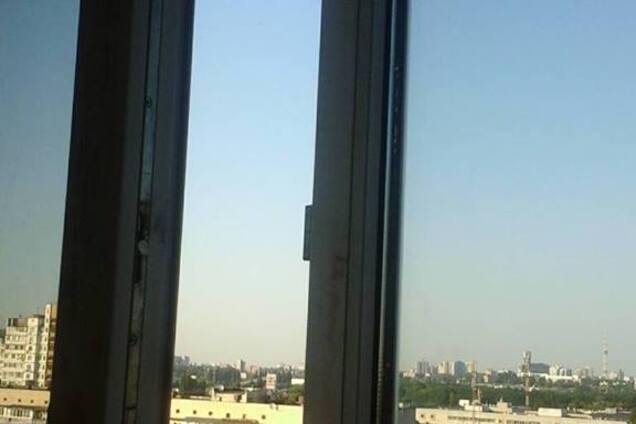 'Больно читать неправду': мать выпавшего из окна в Киеве малыша назвала причину трагедии