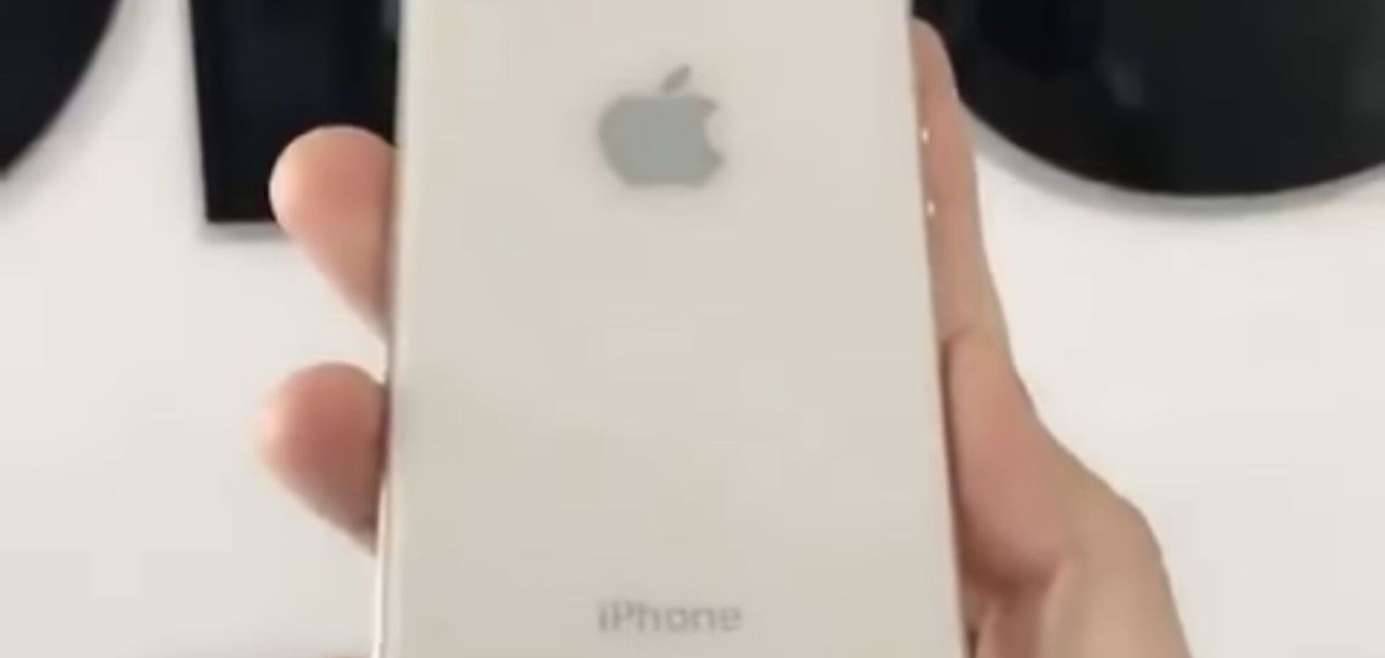 Секрет розкрито? У Мережі розгадали деталі дизайну iPhone SE 2