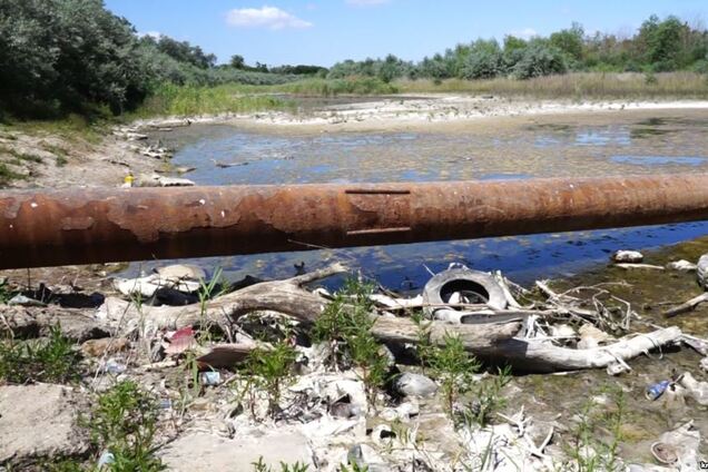 Крым засыхает: главная водная артерия полуострова превратилась в свалку