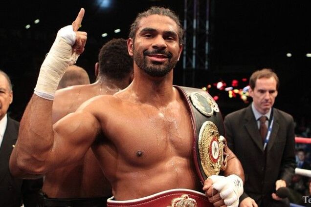 Знаменитий екс-чемпіон світу з боксу завершив кар'єру