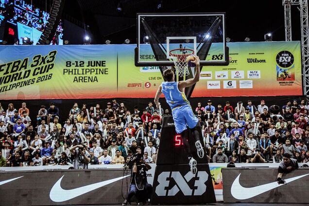 Украинский данкер выиграл 'золото' Кубка мира по баскетболу 3х3