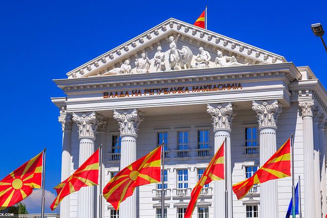 Македония ради вступления в НАТО согласилась изменить название страны