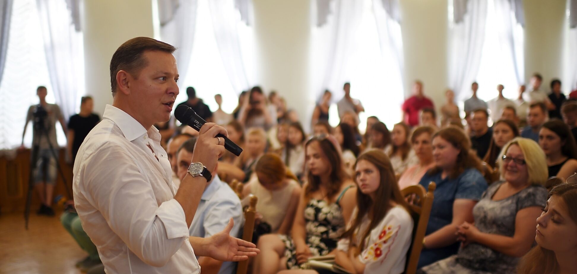 'Відбудуємо Україну!' Ляшко подарував Острозькій академії новий навчально-науковий комплекс