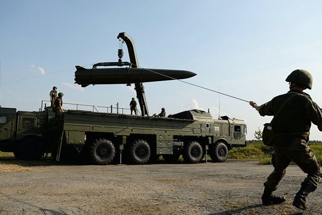 Подогнали 'Искандеры': Россия начала серьезные учения у границы с Украиной