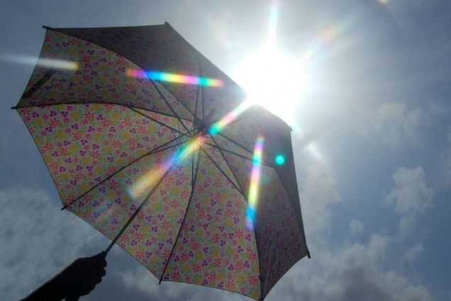 Зальет дождями и попарит: прогноз погоды до конца недели