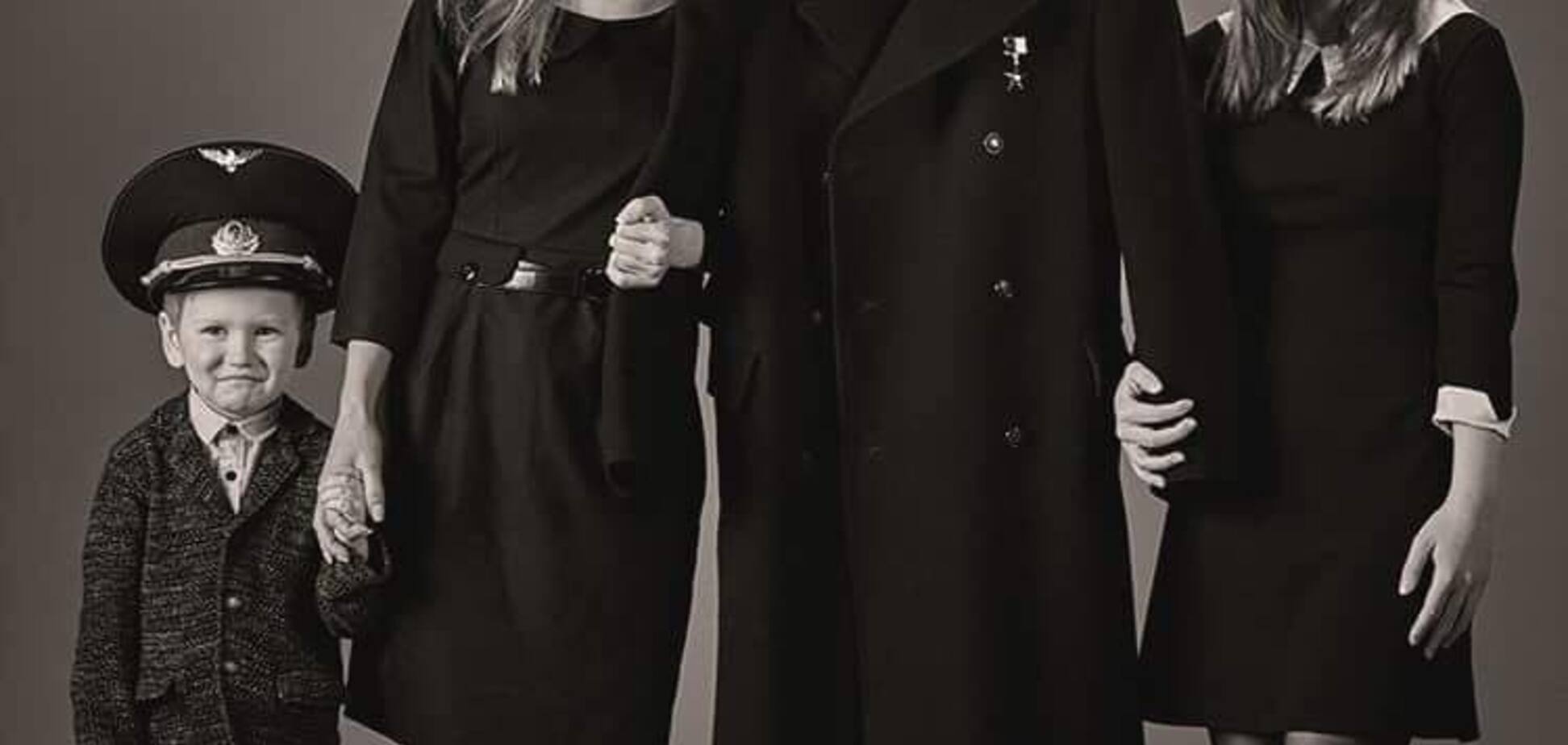 До чого тут футбол? Мережу зворушило фото родини льотчика збитого Іл-76