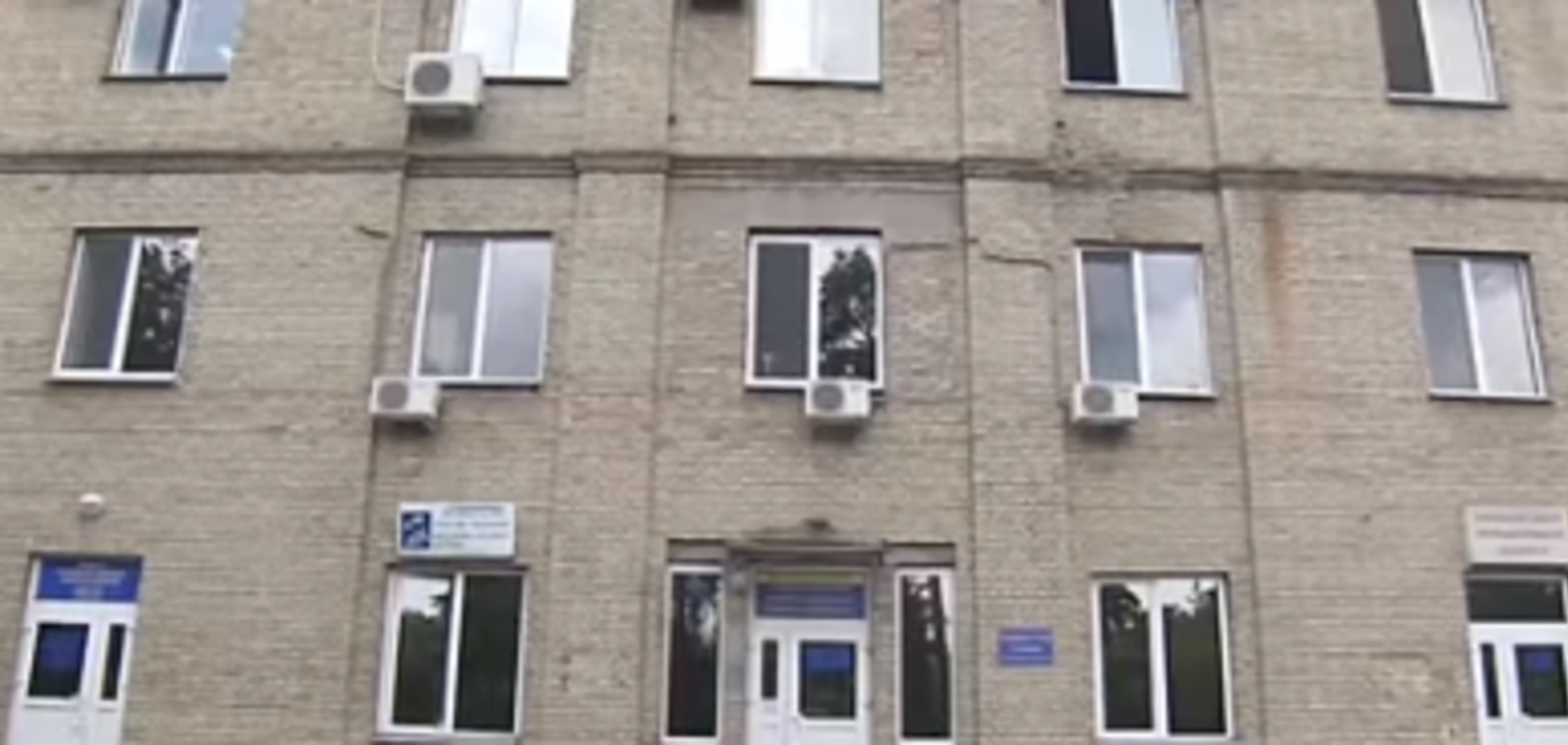 'Вони знущалися і скручували мене!' Пологовий будинок Києва потрапив у новий скандал