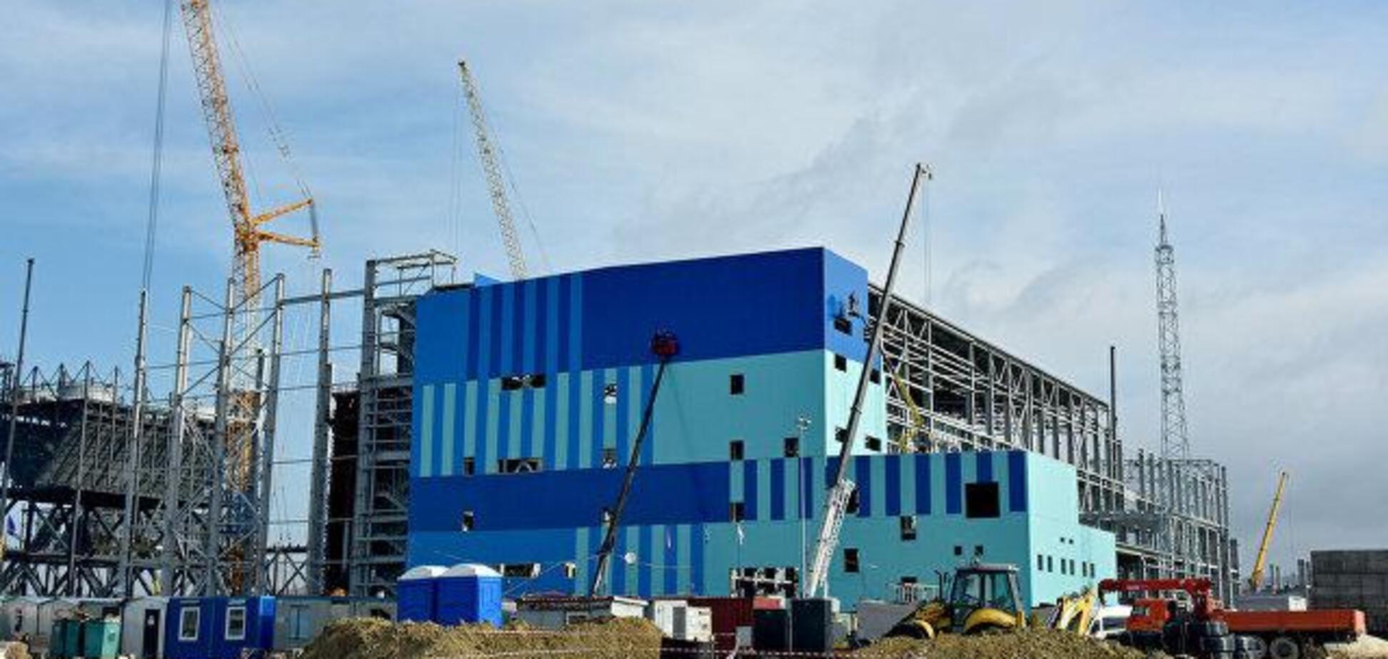 Оккупанты отложили запуск скандальных электростанций в Крыму