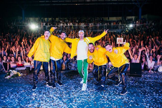 Злива залила апаратуру на концерті Макса Барських