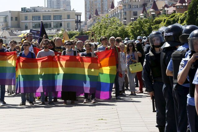 Чи потрібно проводити 'Марш рівності': українці дали відповідь