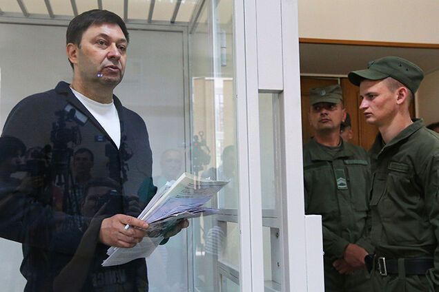 Под давлением: адвокат рассказал о пребывании Вышинского в СИЗО