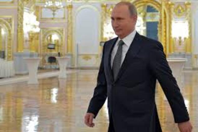 'Налажали з ходулями': Путін попався на новому 'прийомі' з ростом