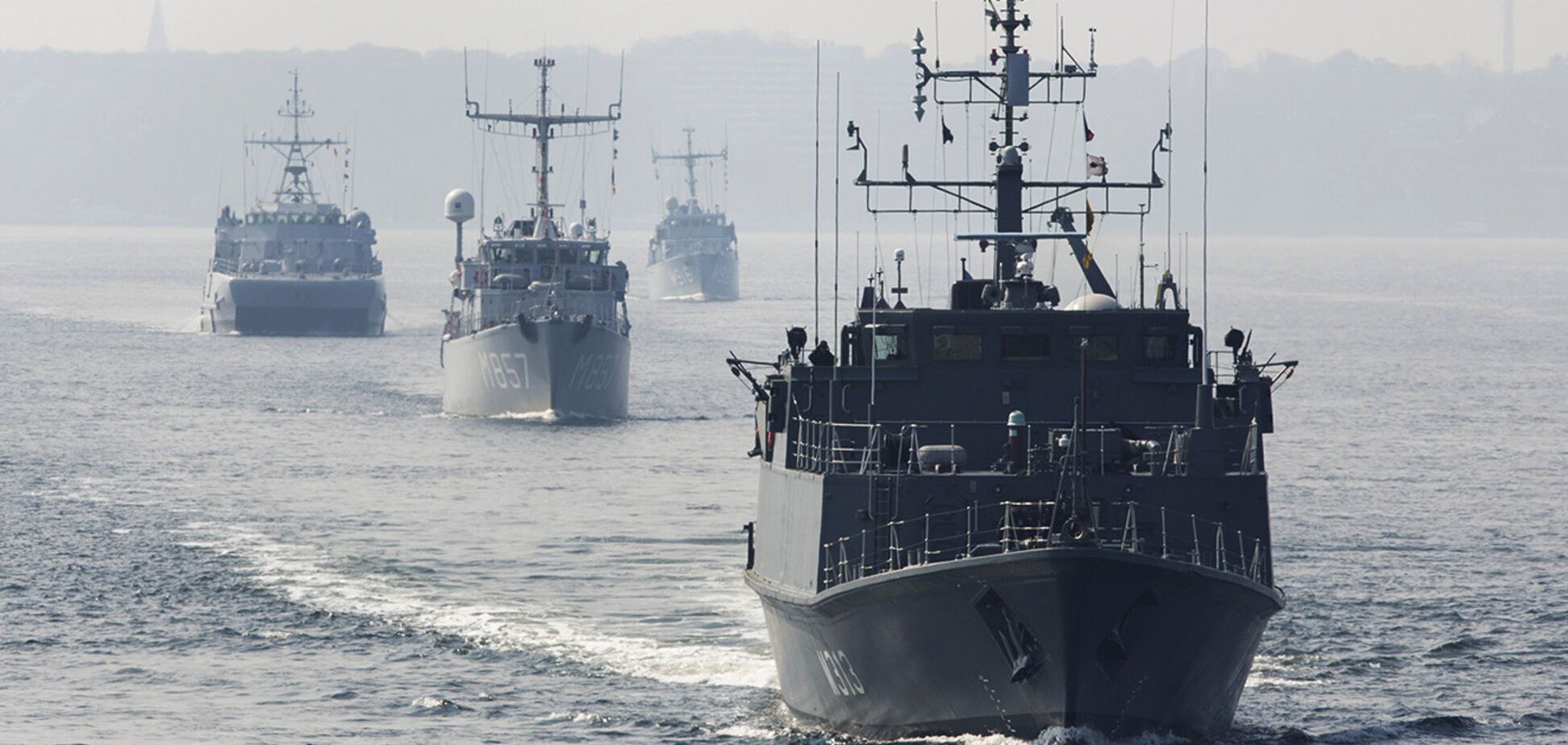 'Диверсии, минирование': названа 'горячая морская точка' Украины и России