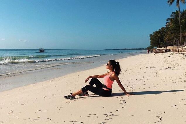 Идеальная форма для фитнеса: в какой одежде тренируется Санта Димопулос