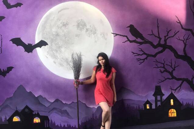 У Києві з'явився відьомський мурал: містичні фото