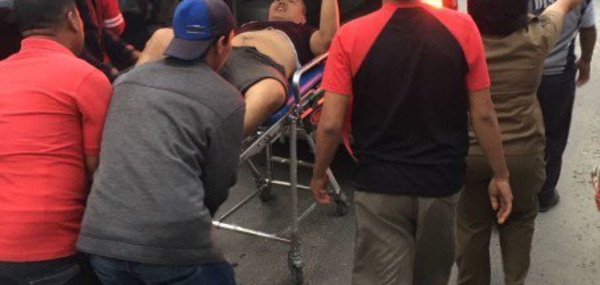 В Індонезії затонув пором, який перевозив 80 пасажирів: десятки людей зникли безвісти