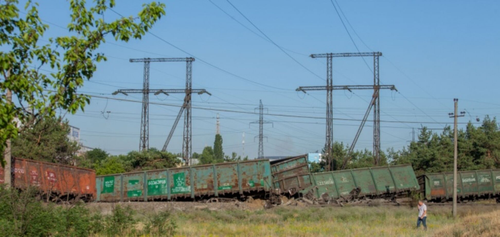 У Дніпрі вкрали колії залізниці: поїзд пішов під укіс