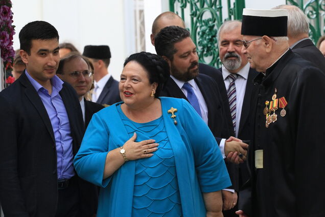 Ждем санкции: княгиня Романова незаконно проехалась по Крымскому мосту