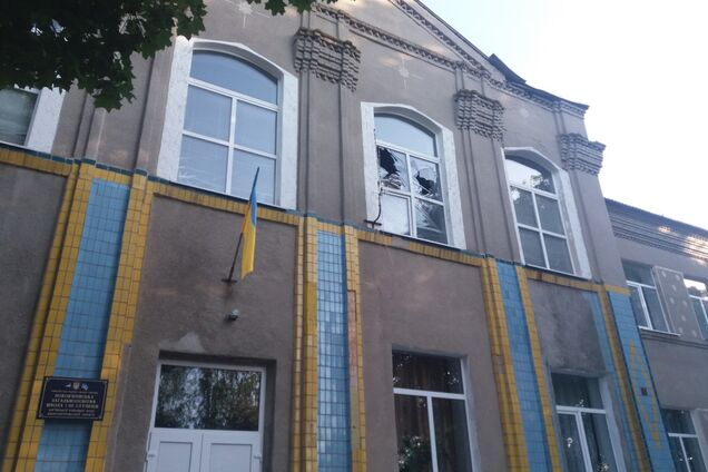 Родители не скинулись: в школе на Днепропетровщине рухнул потолок