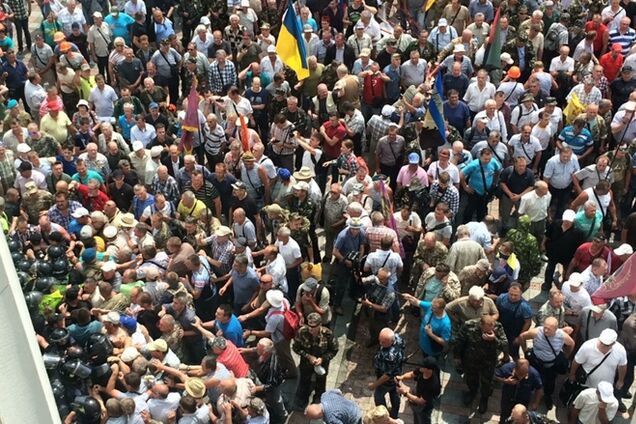 Мы наблюдаем самую ядовитую часть 'совка'