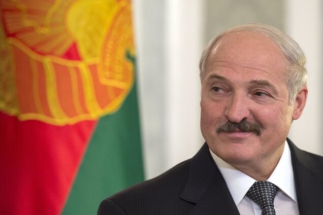 У Лукашенко инсульт? СМИ сообщили о госпитализации президента Беларуси