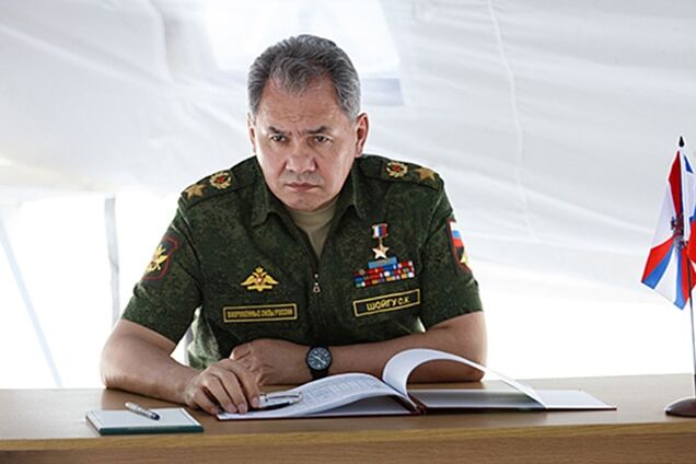 Россиянам срочно нужна смирительная рубашка