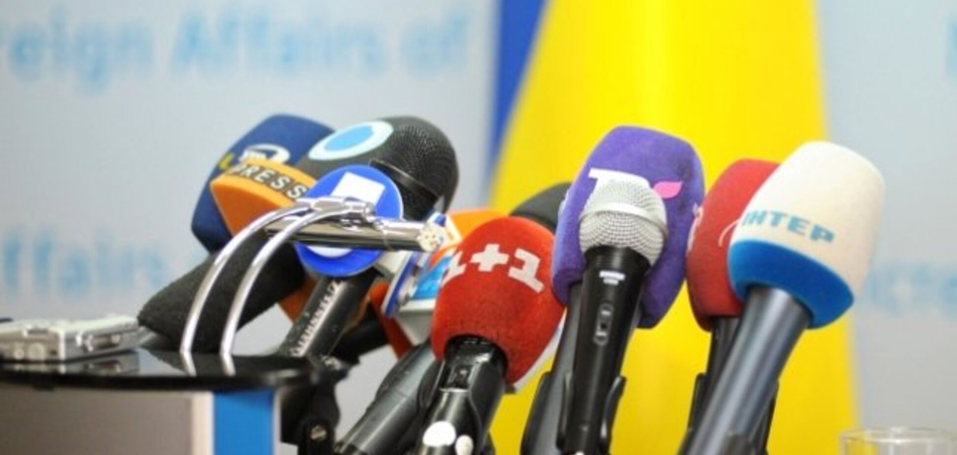 Новий 'диктаторський' закон: українцям запропонували вихід