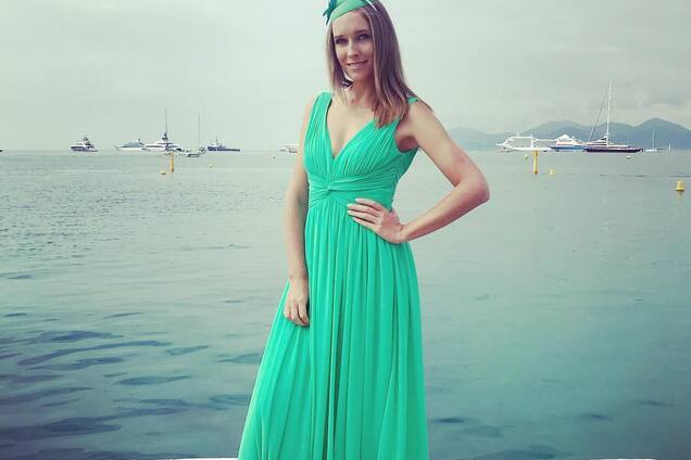 Катя Осадча з'явилася на вечірці в топі за 200 євро