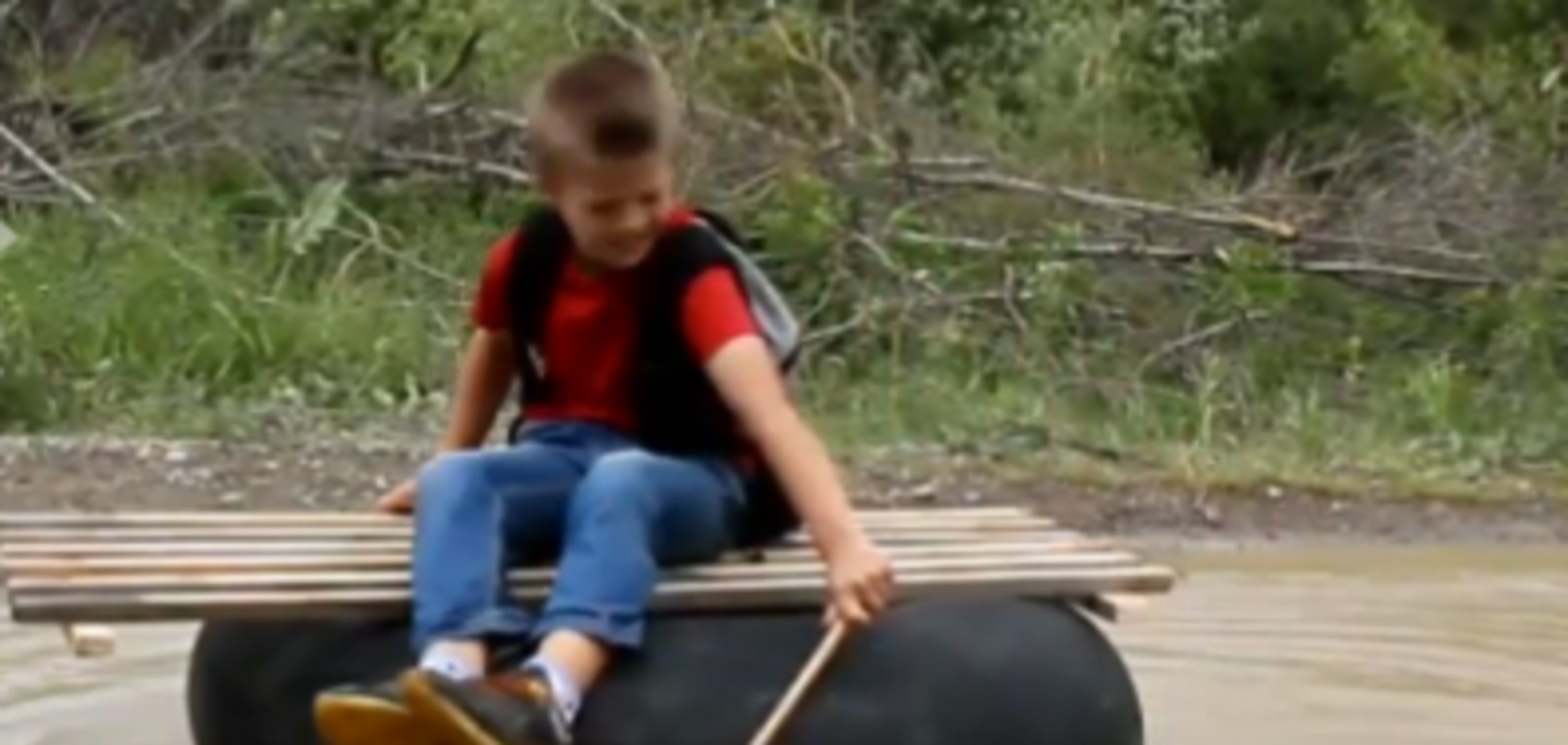 Школярі зняли вірусне відео про дороги в Україні