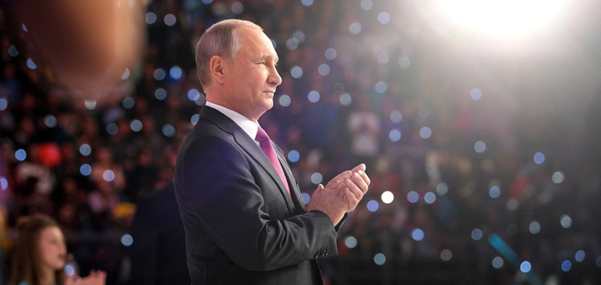 Путину стали меньше доверять, но какая разница?