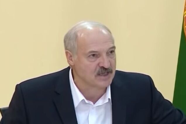 'Мы на фронте': Лукашенко пригрозил Беларуси войной, 'как в Украине'