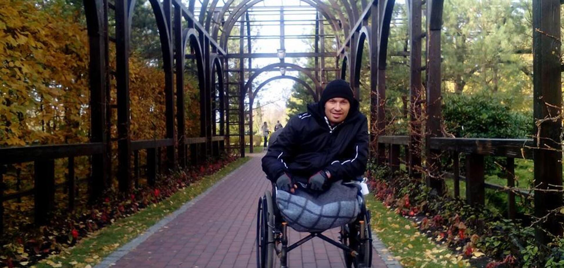 У Києві обікрали ветерана АТО, який втратив на війні ноги: мережа кипить