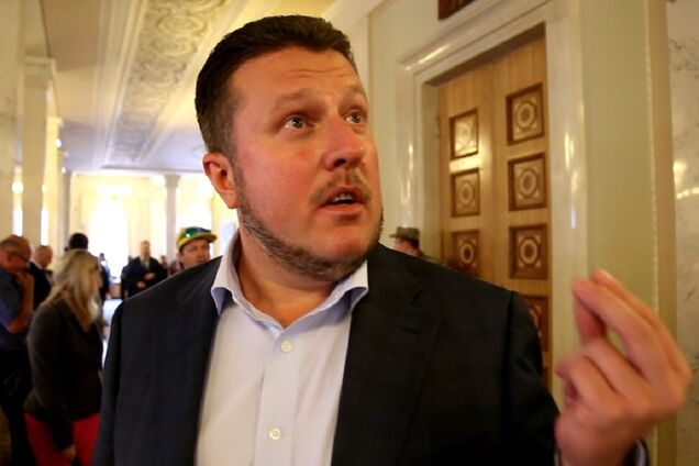 'Убийца и мародер!' Скандальный нардеп унизил раненого 'киборга'