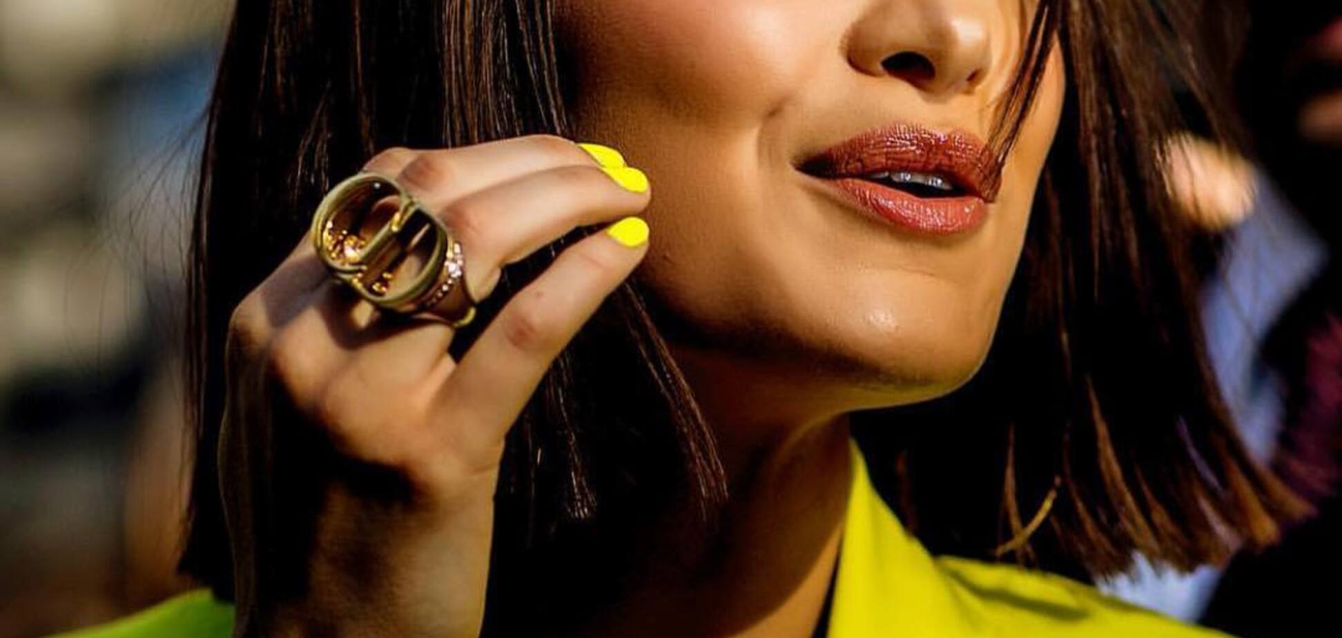 Белла Хадид топлес снялась для Vogue