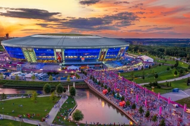 Люди в Донецке: три мнения