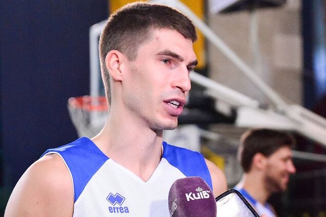Баскетболист сборной Украины обратился к болельщикам