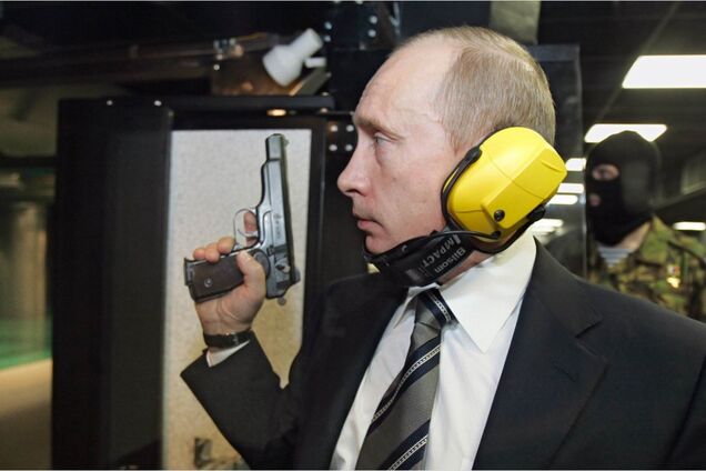 Экс-министр Крыма посоветовал Путину застрелиться